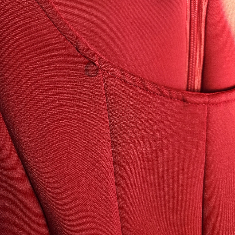 Dress - Picture 7 of 10
